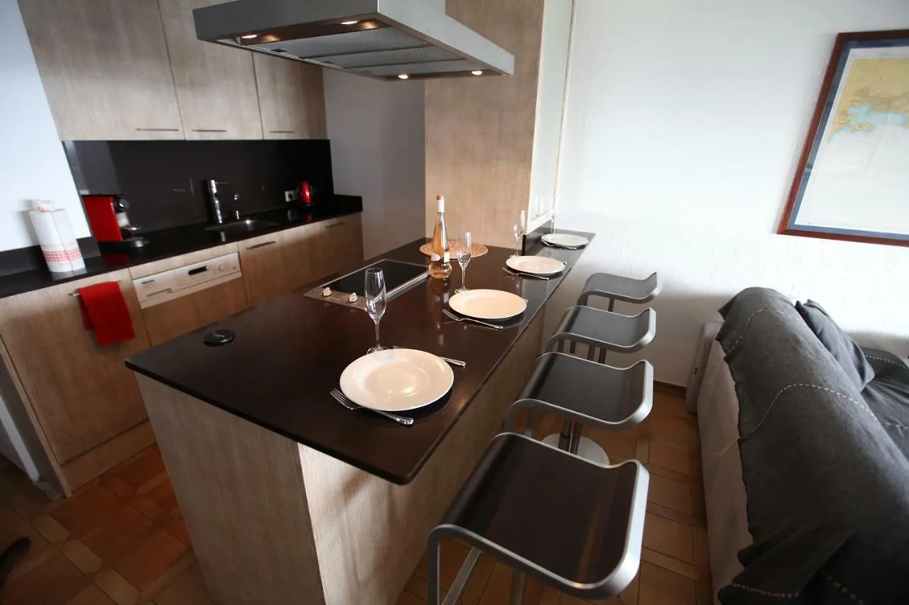 Parcs Du Rayol Plage 5 Min Pied Apartment 0*, Rayol-Canadel-sur-Mer