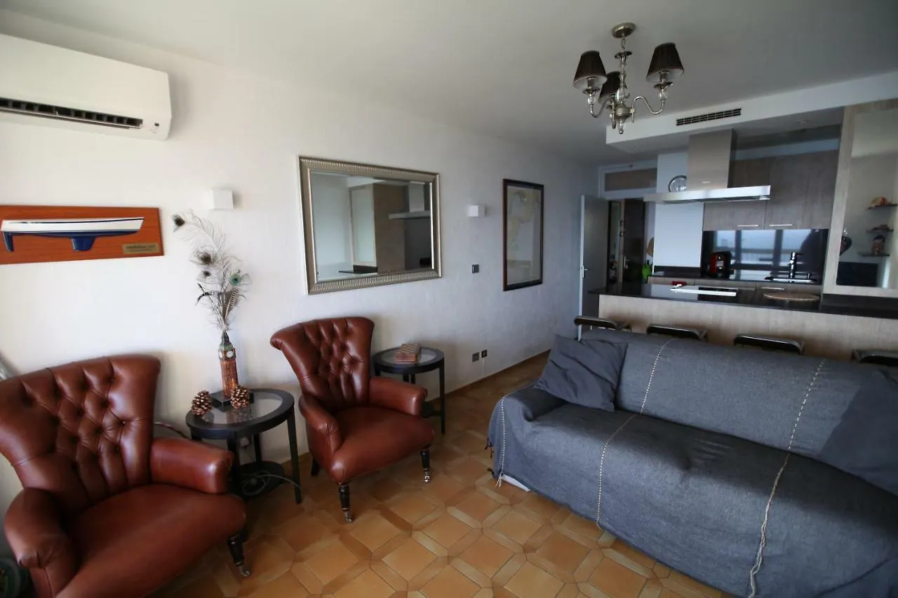 Parcs Du Rayol Plage 5 Min Pied Apartment