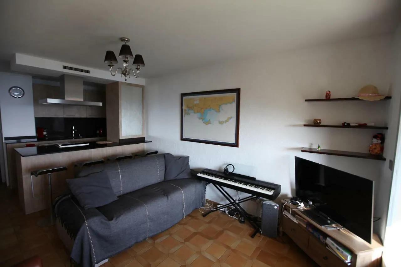 Parcs Du Rayol Plage 5 Min Pied Apartment
